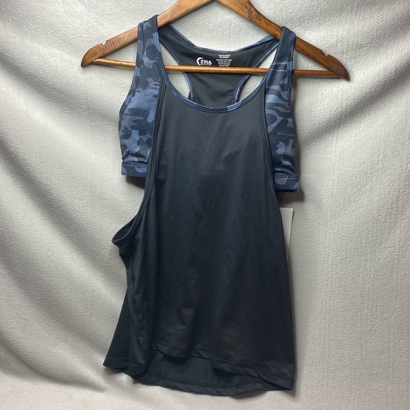Zyia Active Black Camo 2 in 1 Light Tight Tank in size Medium - Picture 1 of 6